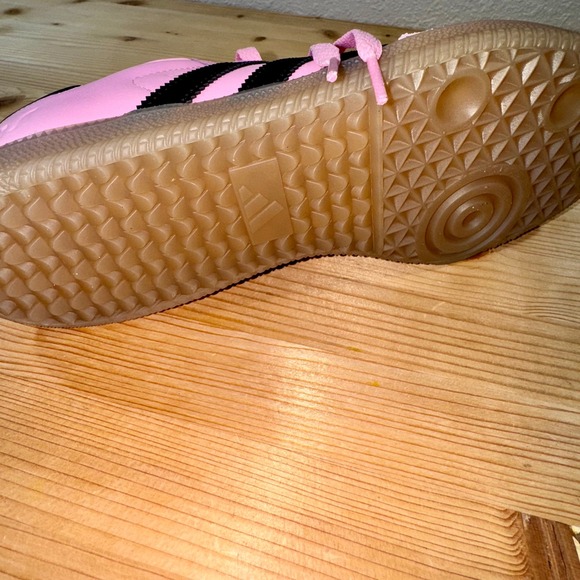 Adidas Samba Messi Pink‎ Black Men's 9 / Women's 10.5 New In Box Rare - Picture 6 of 7